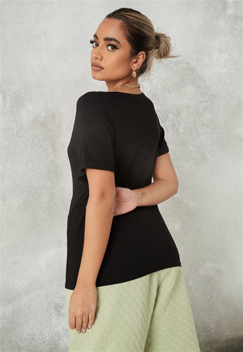 petite-black-missguided-t-shirt-missguided