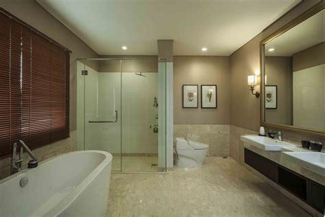 Nah, bagi kamu yang ingin punya kamar mandi mungil, nyaman, dan estetis, yuk, cari inspirasi dari 20 desain kamar mandi bawah ini! Butuh Inspirasi untuk Dekorasi Kamar Mandi Kecil Minimalis ...