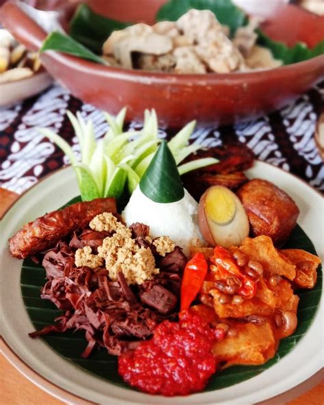 Detail Gambar Makanan Khas Yogyakarta Koleksi Nomer