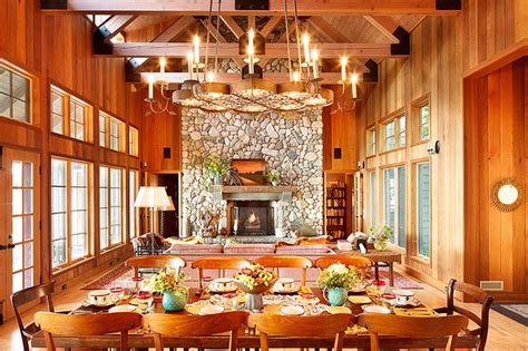 Michigan Lake House Rustic Dining Room By Alan Design Studio