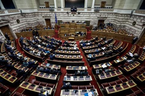 Υπενθυμίζεται ότι ο χρήστος ταραντιλης απέδιδε την παραίτηση του τέως καλλιτεχνικού διευθυντή του εθνικού σε «προσωπικούς λόγους». Χρήστος Ταραντίλης: Έχουμε την εθνική υποχρέωση να ενεργοποιήσουμε τον θεσμό της ψήφου των ...