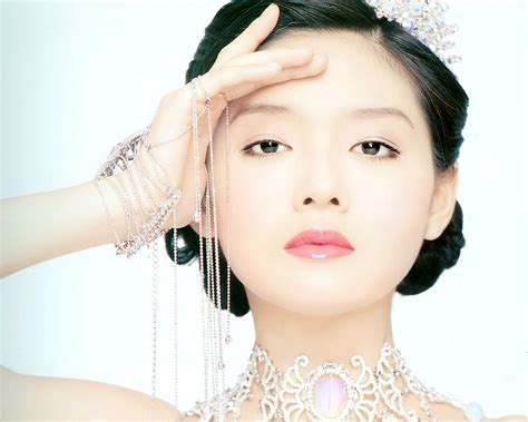 More facts about barbie hsu. Poze Barbie Hsu - Actor - Poza 18 din 70 - CineMagia.ro
