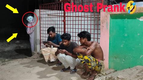 Viral Prank Pocong Ngakak Scary Ghost Prank Video By 11 M Prank Youtube