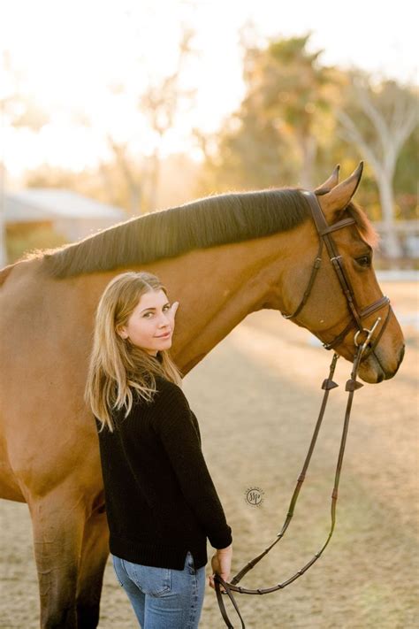 Horse Rider Photo Shoot By Sara Shier Photography In Southern
