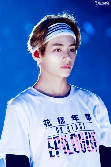 Kita semua akan mati di hadapan allah swt. Berambut Gondrong, V BTS Gemar Pakai Aksesoris Rambut ini Loh, Tetep Ganteng! - TribunStyle.com
