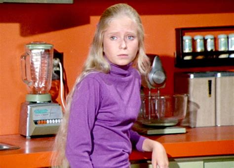 Eve Plumb Of Brady Bunch Sold Her Home For 3 9 Million Bought It For 55 000