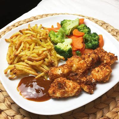 Deep fry in the oil until browned and crispy. Selbstgemacht: Chicken Nuggets & Pommes aus der Actifry ...