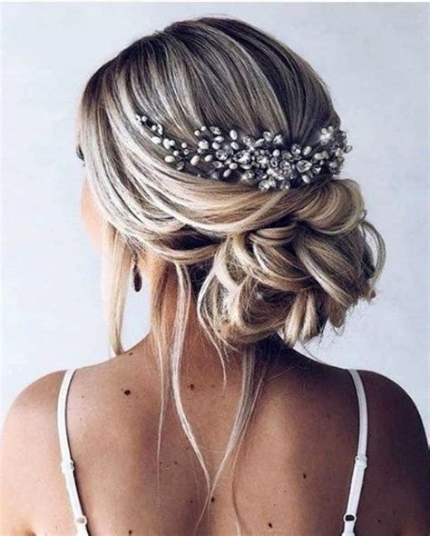 53 Trendy Wedding Hairstyles Ideas In 2020 Large Bridal Hair Comb