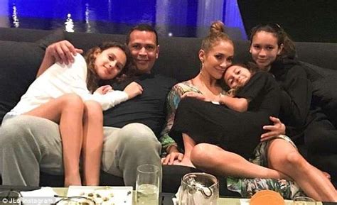 Jennifer Lopez And Alex Rodriguez Pose With Their Kids At Home Daily