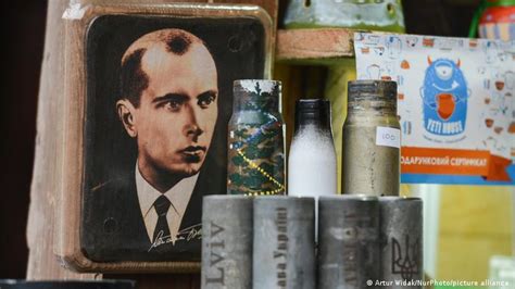 Stepan Bandera Ukrainian Hero Or Nazi Collaborator Europe News