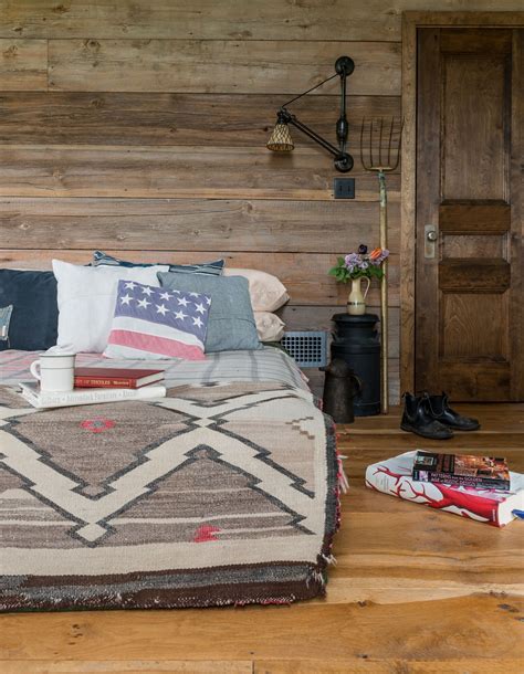 Reclaimed Barnwood Interior Brings Warmth And Texture To This Western