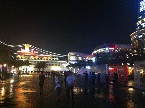 Instead, veer right onto gang wan da dao. Shekou Views