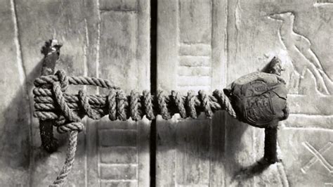 The Unbroken Seal Of King Tuts Tomb ツタンカーメン エジプトのアート 歴史的な写真
