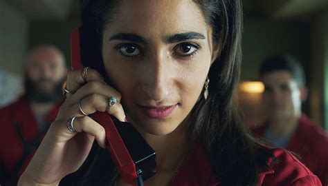 News & interviews for money heist (la casa de papel). Os personagens de La Casa de Papel - Meta Galáxia