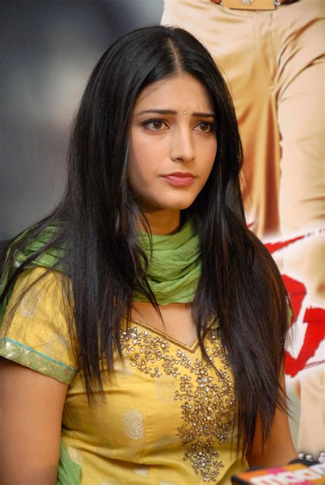 high quality bollywood celebrity pictures shruti hassan looks beautiful in a traditional dress