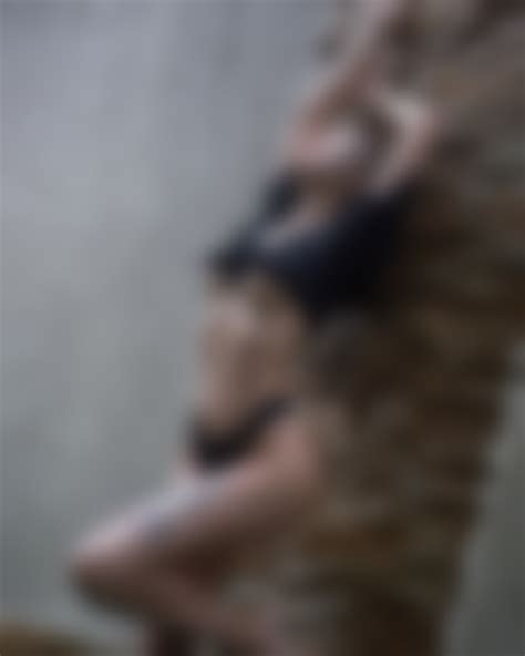 Dua Lipa Flaunts Her Incredible Figure In A Skimpy Black Bikini