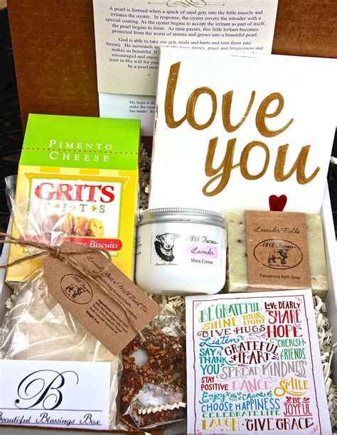 Detalles para las personas que amas en una fecha especial. A wonderful gift box from Beautiful Blessings Box! this is ...