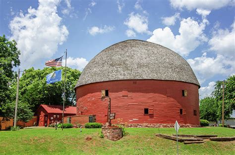 Arcadia Round Barn Photograph By Susan Mcmenamin Fine Art America