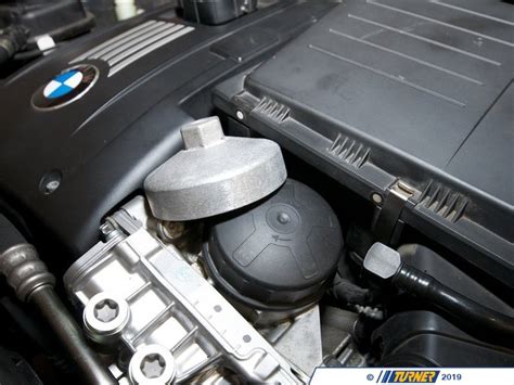 Investing in the right oil change tool is crucial to properly maintain. 83300493936 - Genuine BMW Oil Filter Cap Removal Tool - N20 2.0L, N52 N54 N55 3.0L | Turner ...