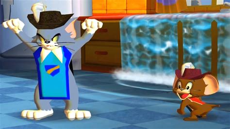 He throws vases, paper airplanes, lamps, and anything he can get his hands on to get jerry. Tom & Jerry | Tom vs Jerry vs Monster Jerry vs Eagle vs ...
