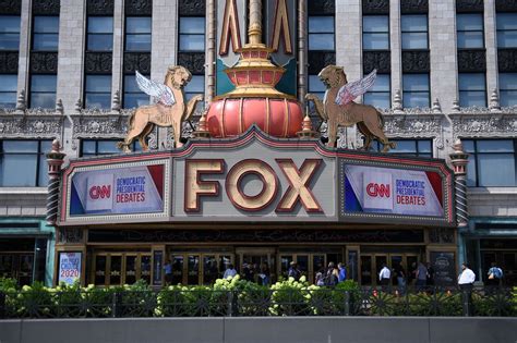 Pt) and will be broadcast on cnn and univision. How to watch Democratic debate in Detroit: Night two time ...