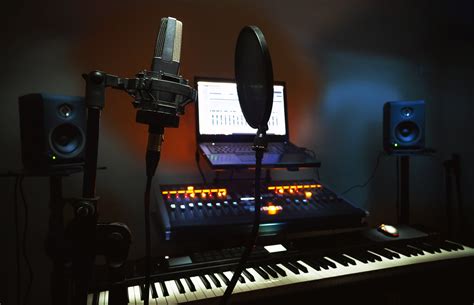 Use these tips to turn your extra space into the home music room of your dreams! Small Bedroom Recording Studio | Interior of a small ...