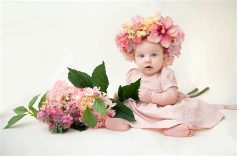 15 Unusual And Beautiful Flower Names For Baby Girls