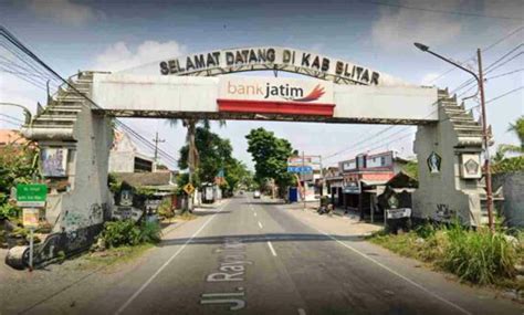 Tempat Wisata Di Kabupaten Blitar Jawa Timur