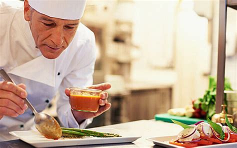 executive chef chef de cuisine kitchen brigade leaders anytime staff