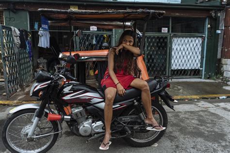 Photos Why The Philippines Has So Many Teen Moms 88 5 Wfdd