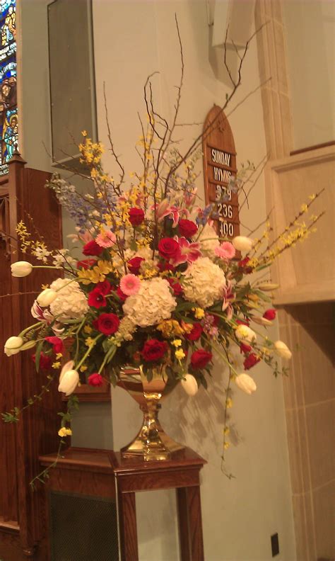 Church Altar Decoration With Flowers Moms Easter Flowers At St Pauls