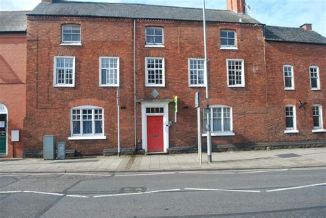 Place your custom offer to rent this 1 bedroom apartment. Whitegates Leicester 1 bedroom Flat to rent in High Street ...