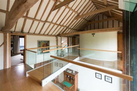 London barn conversion puts reclaimed materials to good use. Derelict barn transformed into gorgeous, light-filled home ...