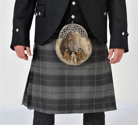 Chieftain 8 Yard Full Kilt Highland Dress Package Kilts 4 Less