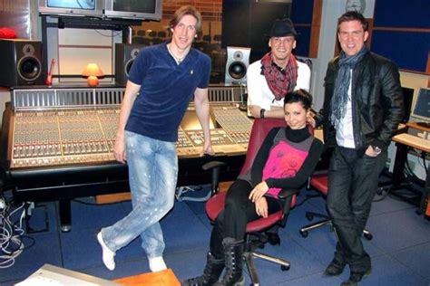 He rose to fame with the popular hungarian pop group crystal (formed in 1998) in which he is still actively participating today. Egy különös Crystal duett - Crystal - Zenei hírek ...