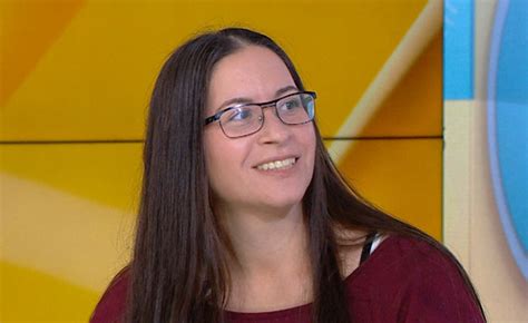 תיקי עגינות הם כמו תיקי רצח: פאולה וליאון | הנקה בציבור - כן או לא? | makoTV