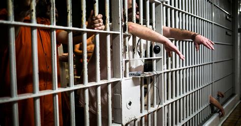 Inmates packed in at Anderson County jail