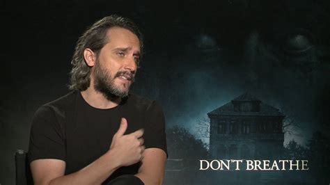 Don't breathe is a 2016 american horror film directed by fede alvarez and written by alvarez and rodo sayagues. Don't Breathe: Director Fede Alvarez Official Movie ...