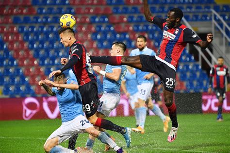 Primiți gratuit scor în direct, ultimele meciuri în direct, în direct pe internet și camere de chat de la aiscore fotbal scor în direct. SERIE A : Lazio wint waterballet in Crotone - S.S. LAZIO ...