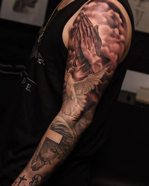 Top Top Arm Tattoos For Guys Spcminer Com