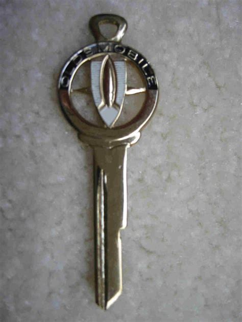 Vintage Car Keys : GATreasures.com, Unique antiques and ...