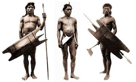 bontoc igorots with headhunting axe spears and shields filipino tattoos filipino filipino