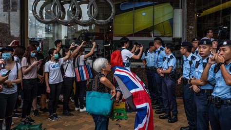 Hong Kong Protests Live Updates Video Footage Draws Complaints Of