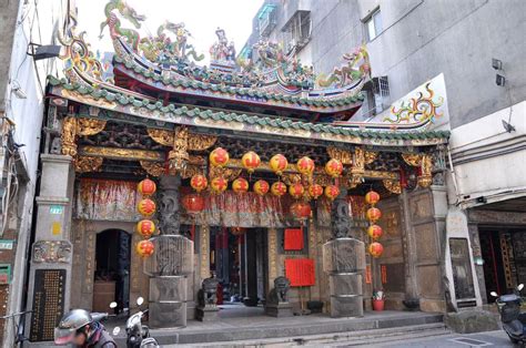See more of 艋舺青山宮 靈安尊王 on facebook. 艋舺青山宮-台北市萬華區-旅遊景點-(VR 實景旅遊網)