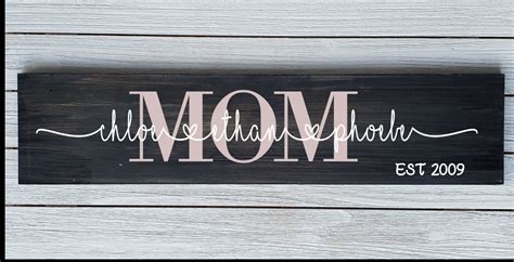 Personalized gift idea for mom. Personalized Mom Sign Custom Stained Wood Mom Sign with ...