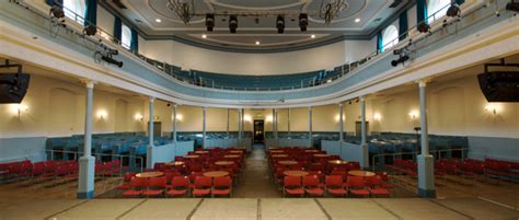 It has 28 outdoor courts and eight indoor. The Queen's Hall Edinburgh - Live Music & Fringe Venue ...