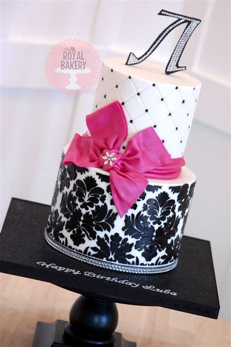 Black And White Damask Cake With Hot Pink Bow And Bling Royal Bakery Bridal Shower Cakes