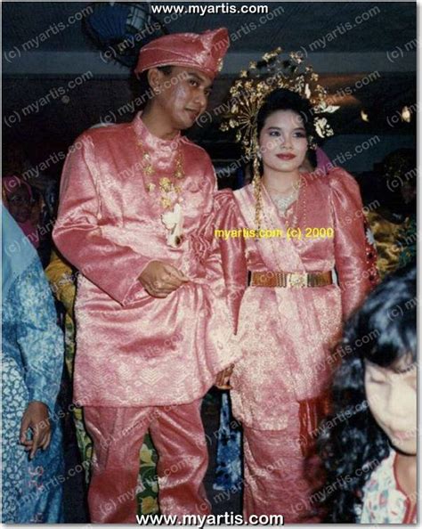 Jun 16, 2021 · total ada 42 titik faskes yang diberi mandat atau penugasan vaksinasi oleh dinas kesehatan kabupaten tulungagung. MYARTIS.COM | MYARTIS | MY | ARTIS: GAMBAR NOSTALGIA NORA ...