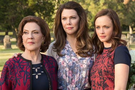 Where Are The Gilmore Girls Cast Now The Us Sun
