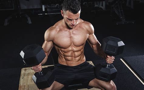 Hunters Top 5 Exercises To Build Insane And Powerful Pecs